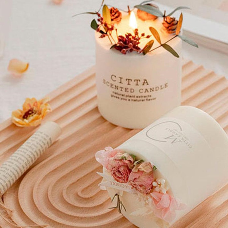 かわいくアレンジされたローソク